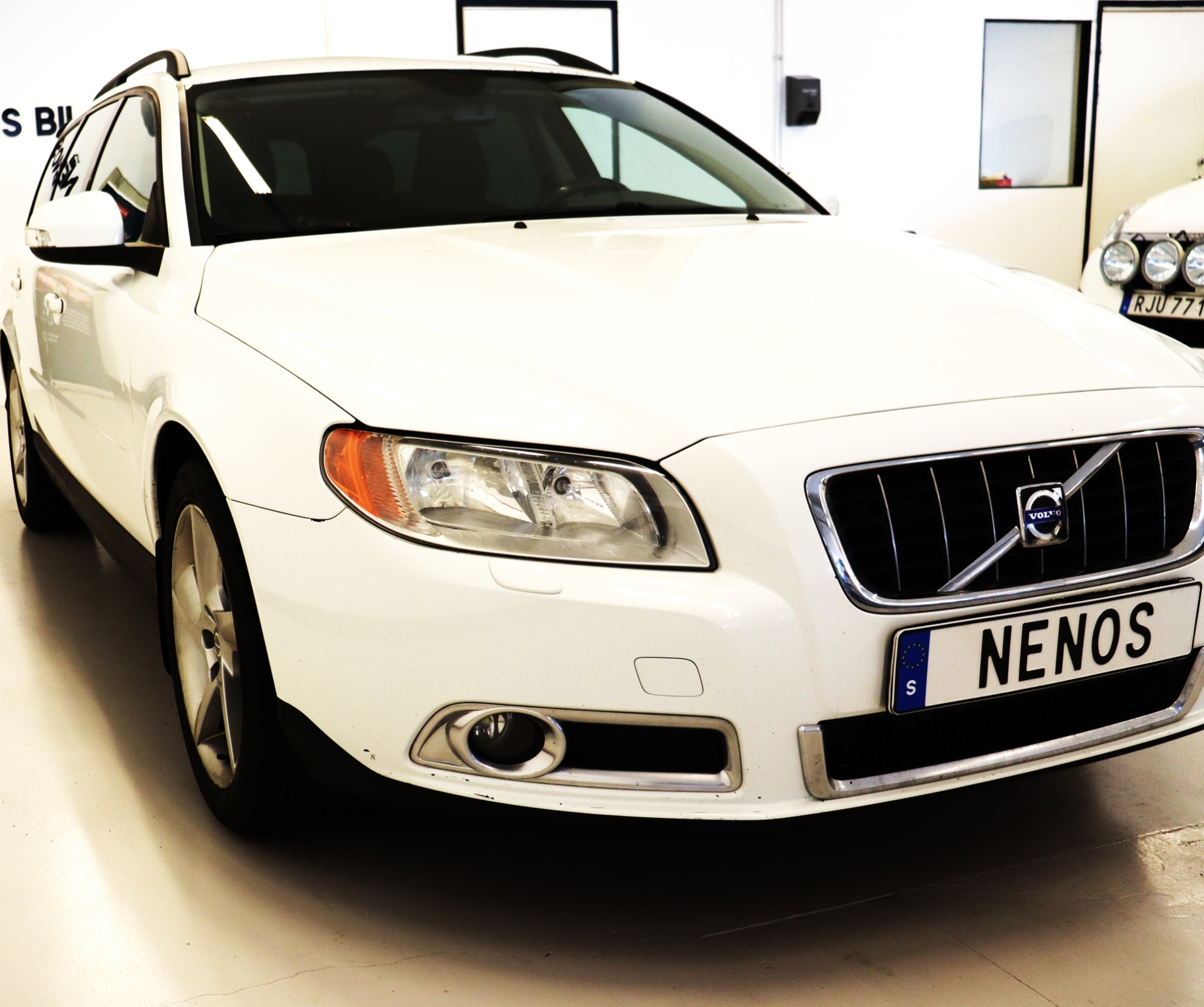 Volvo V70 2009, kuva 6/44