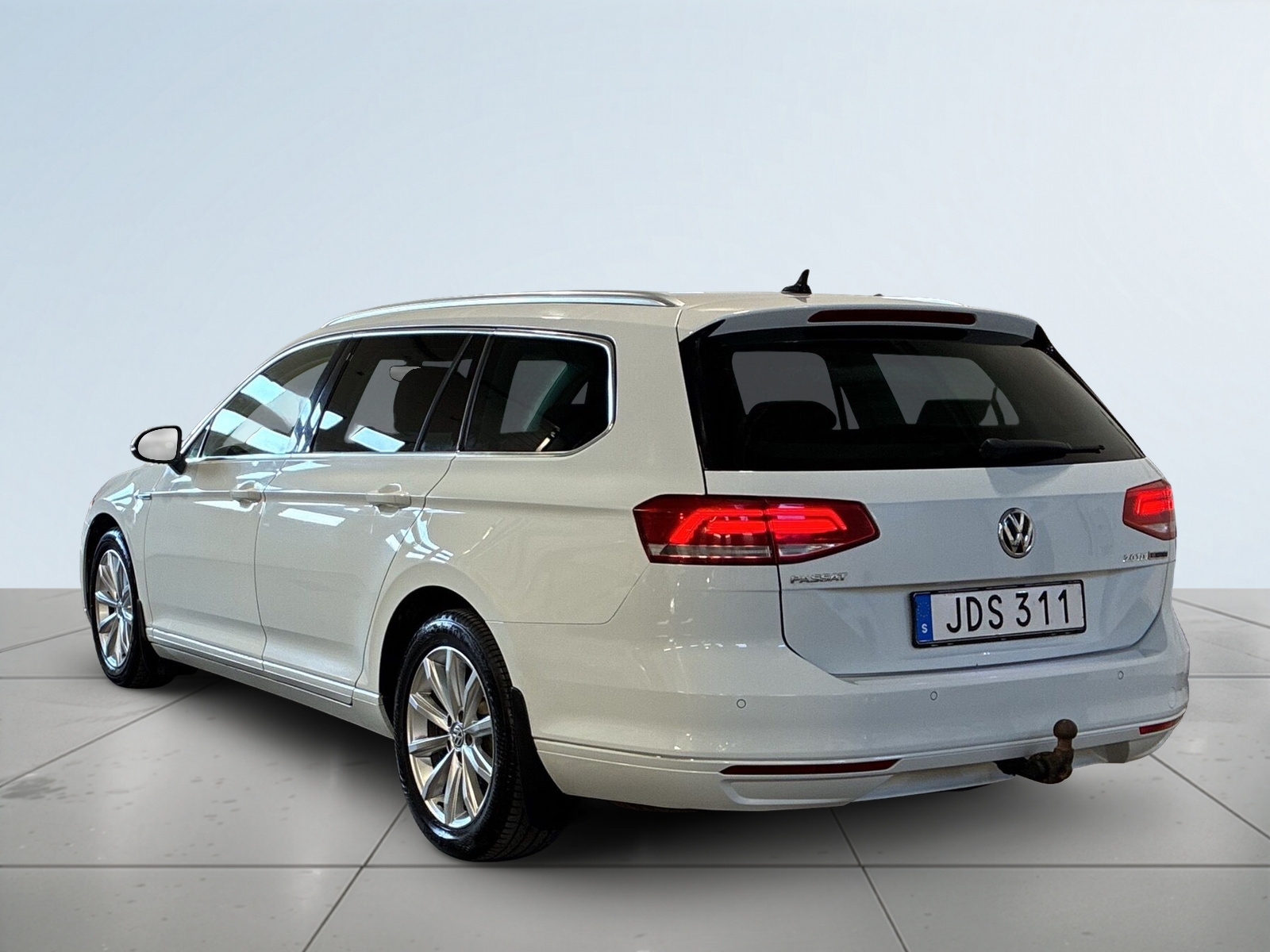 Volkswagen Passat 2016, bild 5/10