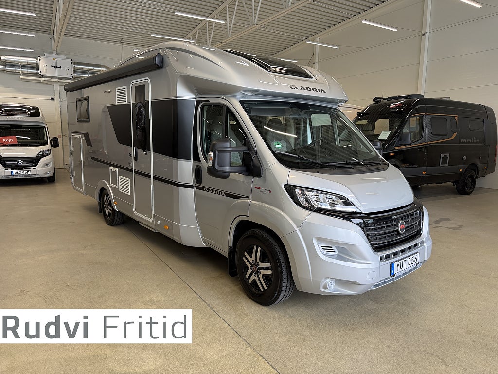 Adria Coral 670 SC Supreme *AC*Solcell*Automat*