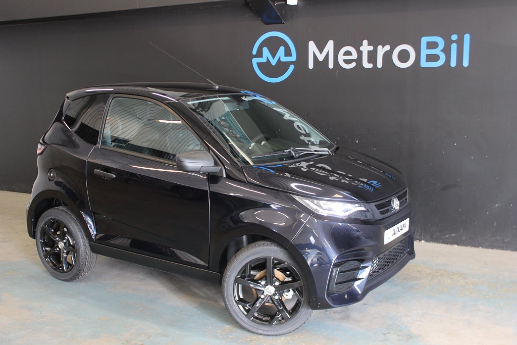 Aixam City Sport  ABS/Läder Baslåda/AppleCarplay