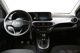 Halvkombi Hyundai i10 11 av 21