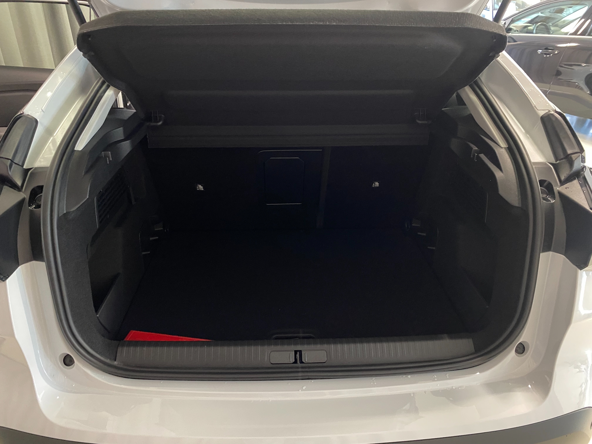 Citroen C4 FL MAX Hybrid 145hk 2026, bild 6/43