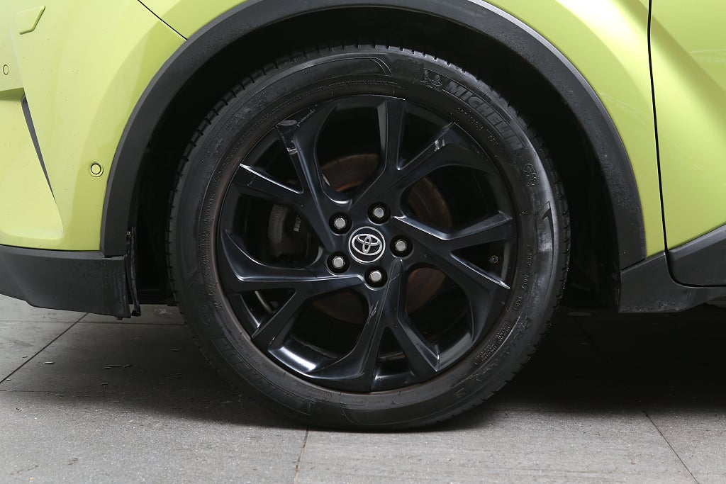 Toyota C-HR Hybrid CVT Neon Lime Edition JBL Navi Kamera 2019