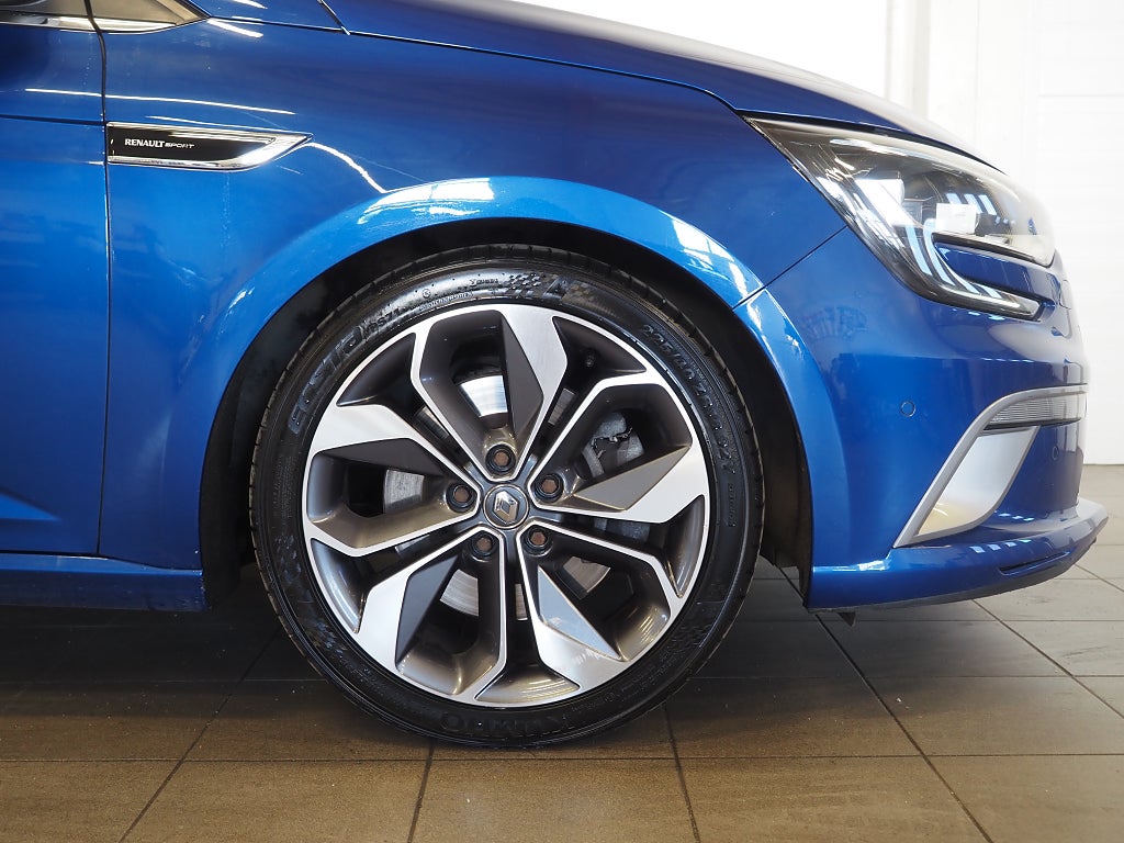 Renault Mégane GT Sport 1.6 TCe 205hk Kamera Navi Bose HUD