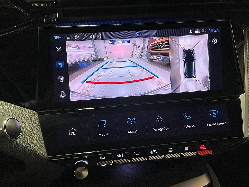 Peugeot 308 GT Plug-In Hybrid 225hk EAT Nyservad  thumbnail