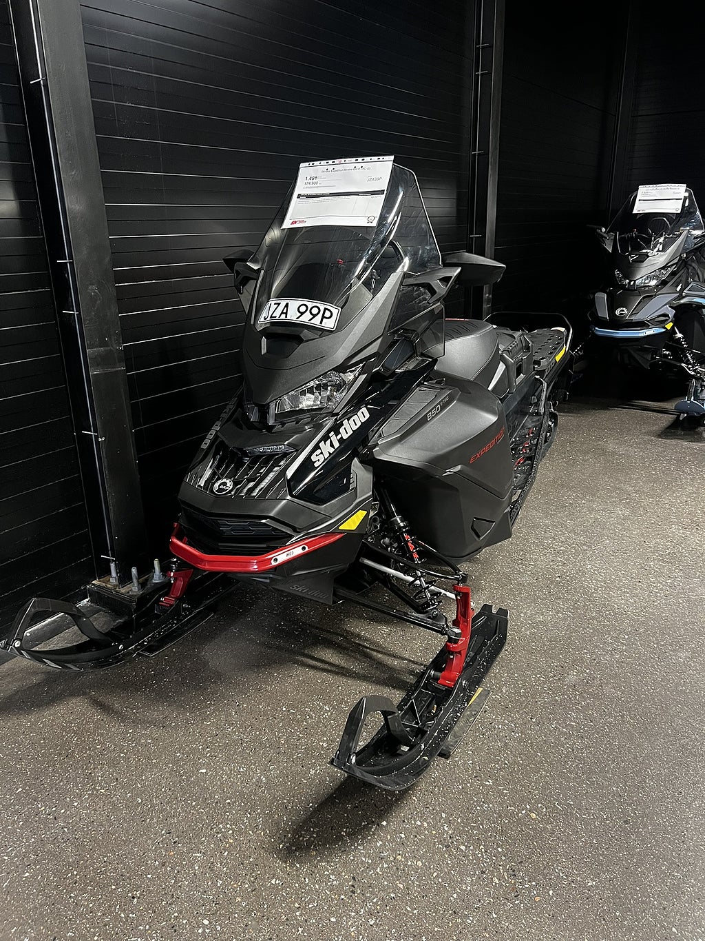 Ski-Doo Expedition Xtreme 850 E-TEC