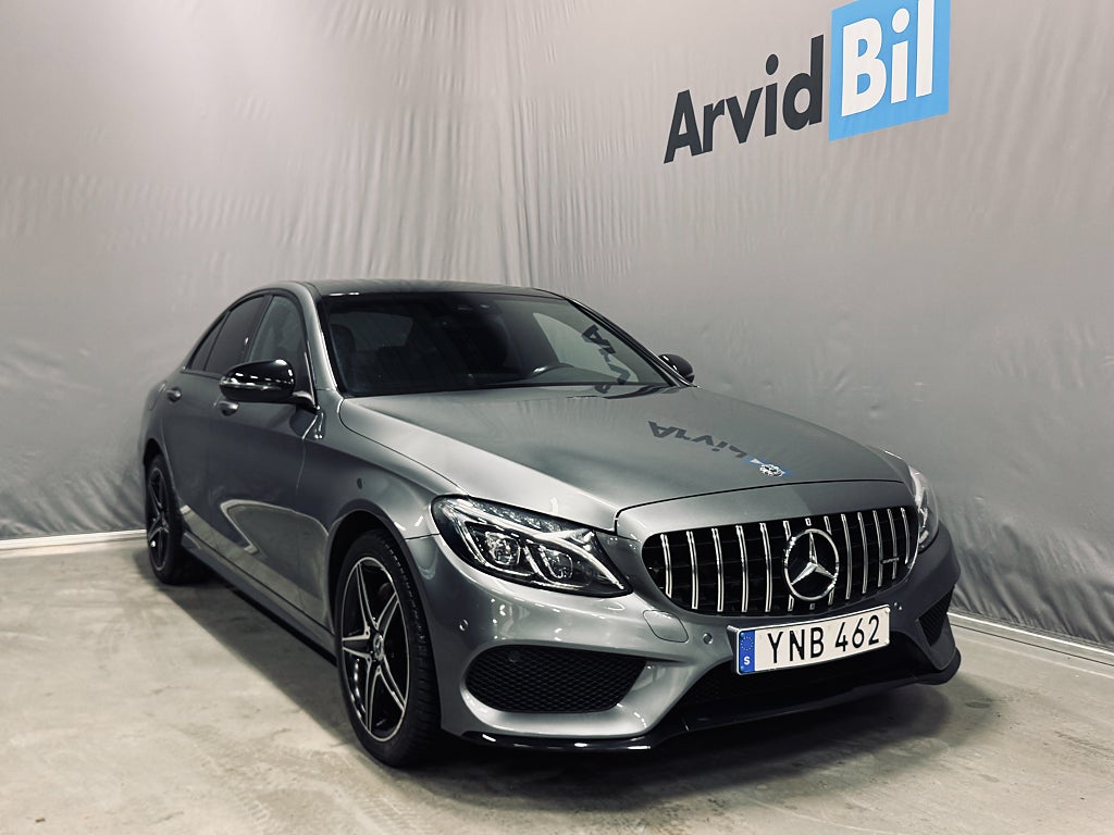 Mercedes-Benz C 220 d 4MATIC AMG Pano Värmare Burmester Night Paket Kamera PDC 