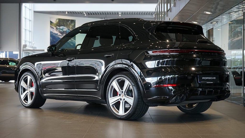 Porsche Cayenne S E-Hybrid