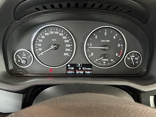 BMW X3 xDrive20d Steptronic S&V-hjul/Drag/M&K-värm/Pano/HiFi – bild 20