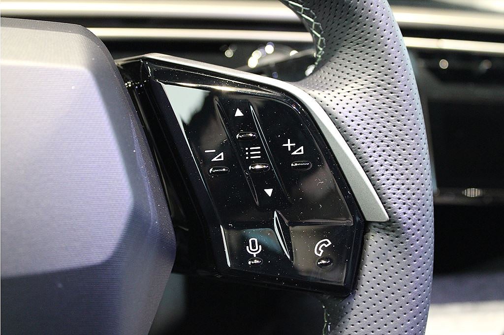 Bild på Peugeot 3008 Hybrid GT Aut - DEMO