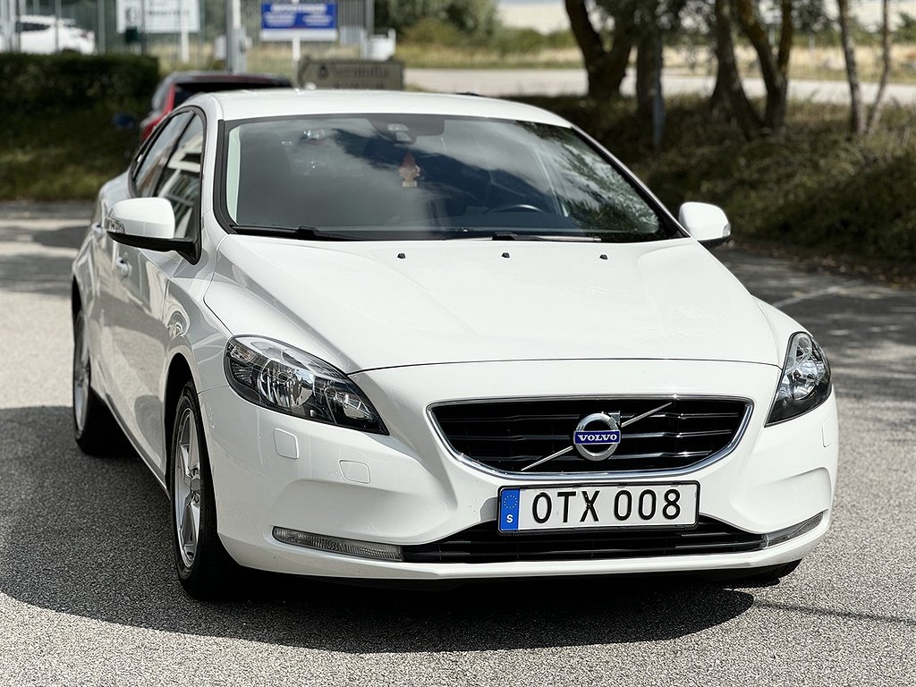 Volvo V40 T2 Manuell, 120hk Kinetic