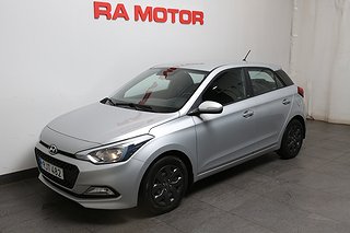 Halvkombi Hyundai i20 1 av 21