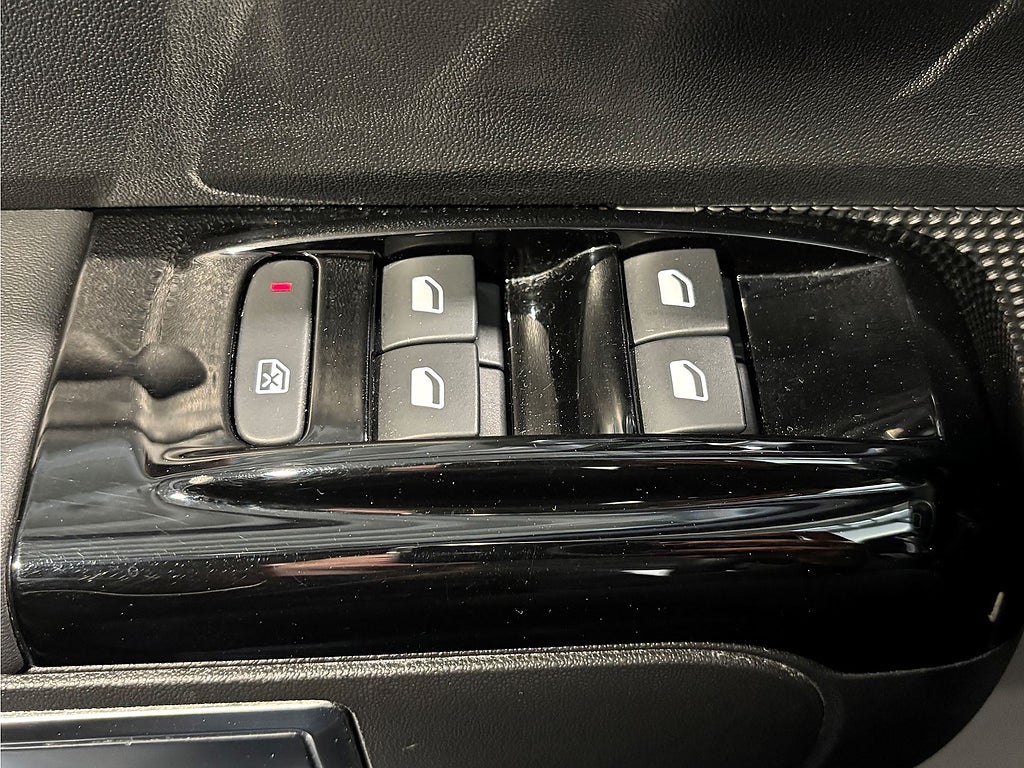 Bild på Citroën C3 Shine 1.2 PT 110hk Aut - CARPLAY, BACKSENSORER