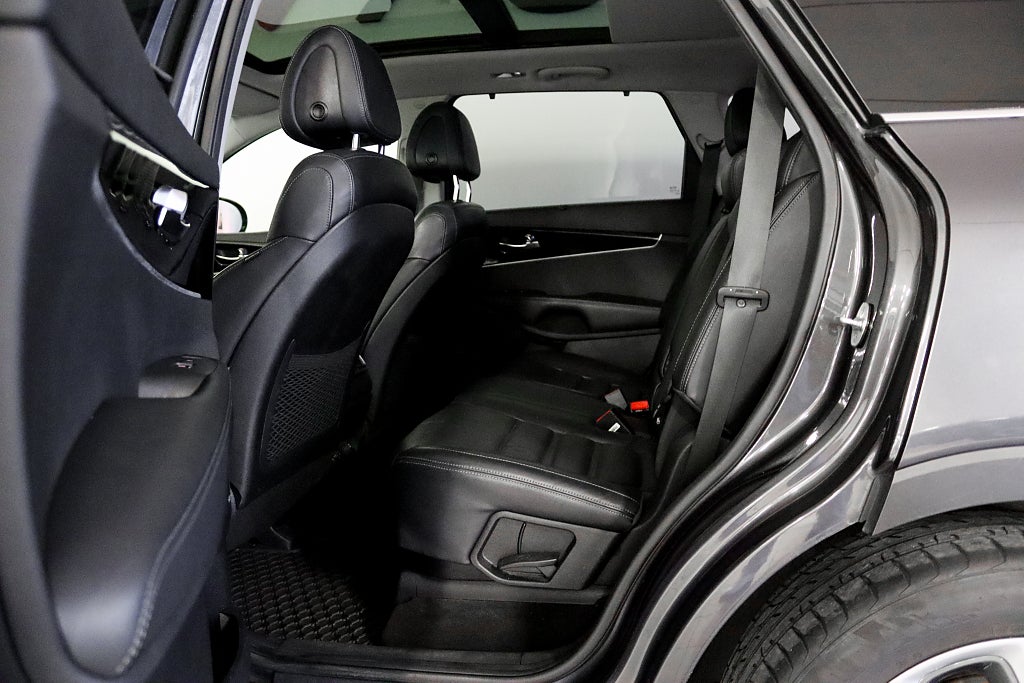 Kia Sorento 2.2 CRDi AWD Special Edit Pano 360kam Infinity