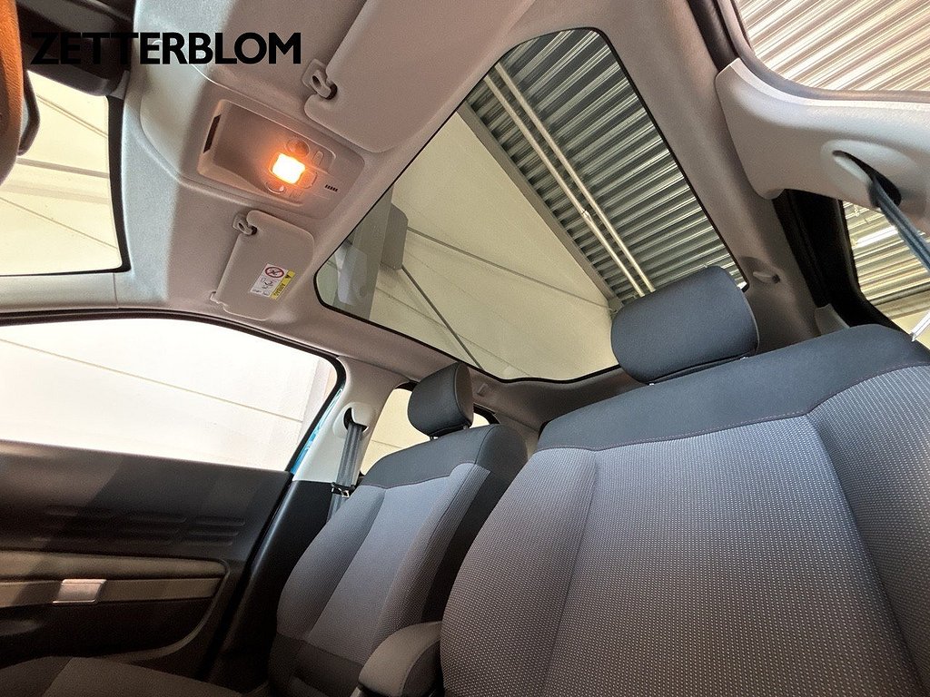 SUV Citroën C4 Cactus 16 av 16