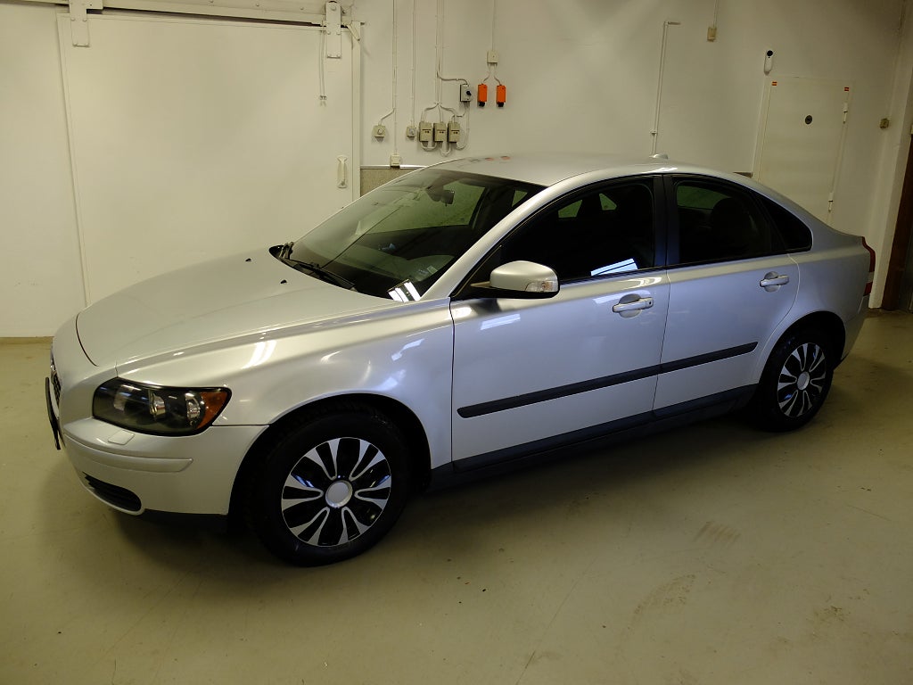 Volvo S40 1.6 D Kinetic Fint skick Ny Kamremsats 2-Ägare