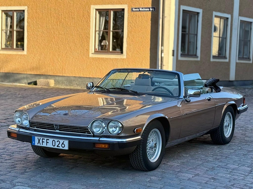 Jaguar XJS  5.3 V12 Convertible 2200mil Inbyte/Delbet/Export