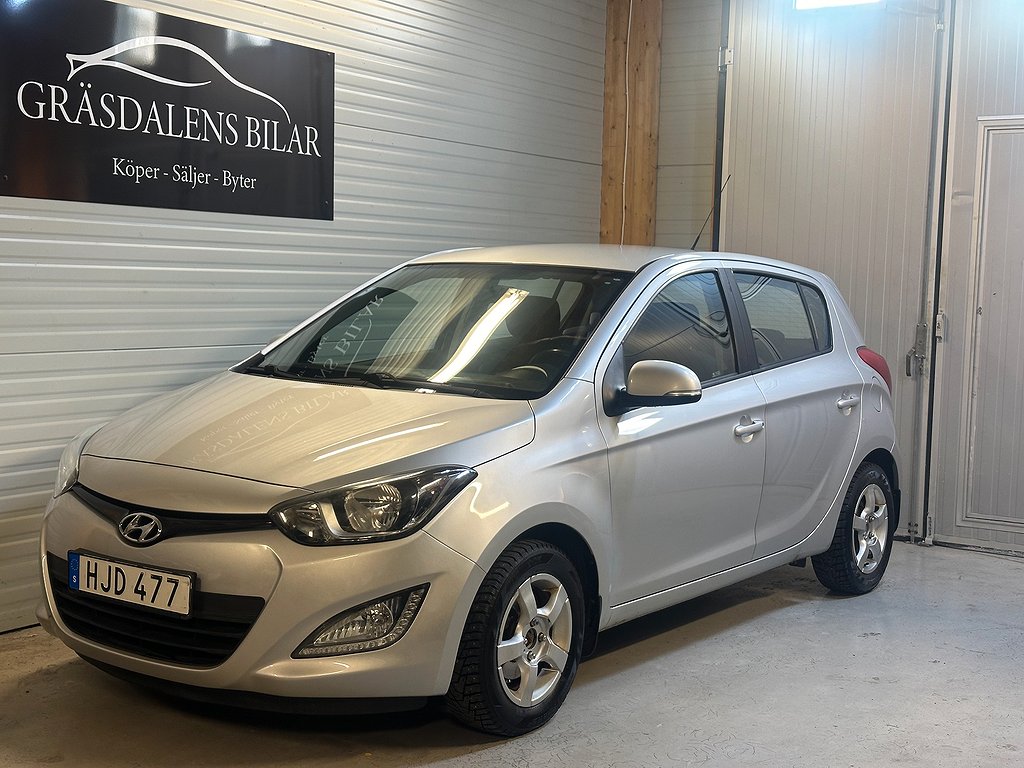 Hyundai i20 5d 1.4 AUTOMAT/P-SENSOR/FULLSERVAD/SKATT 998KR