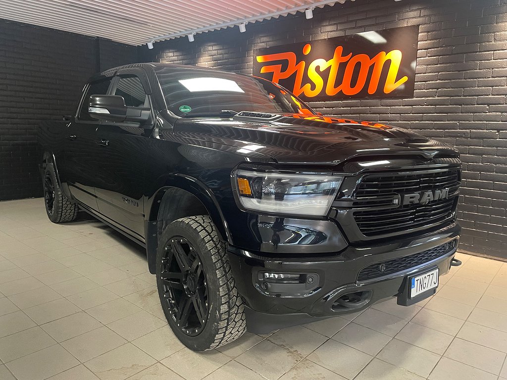 Dodge RAM 1500 Crew Cab 5.74x4 395hk, Night Editon
