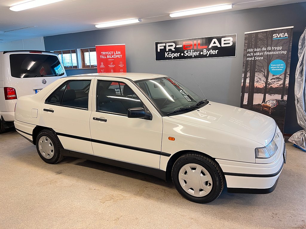 Seat Toledo 1.8 88hk välvårdad, veteran-bil en ägare 