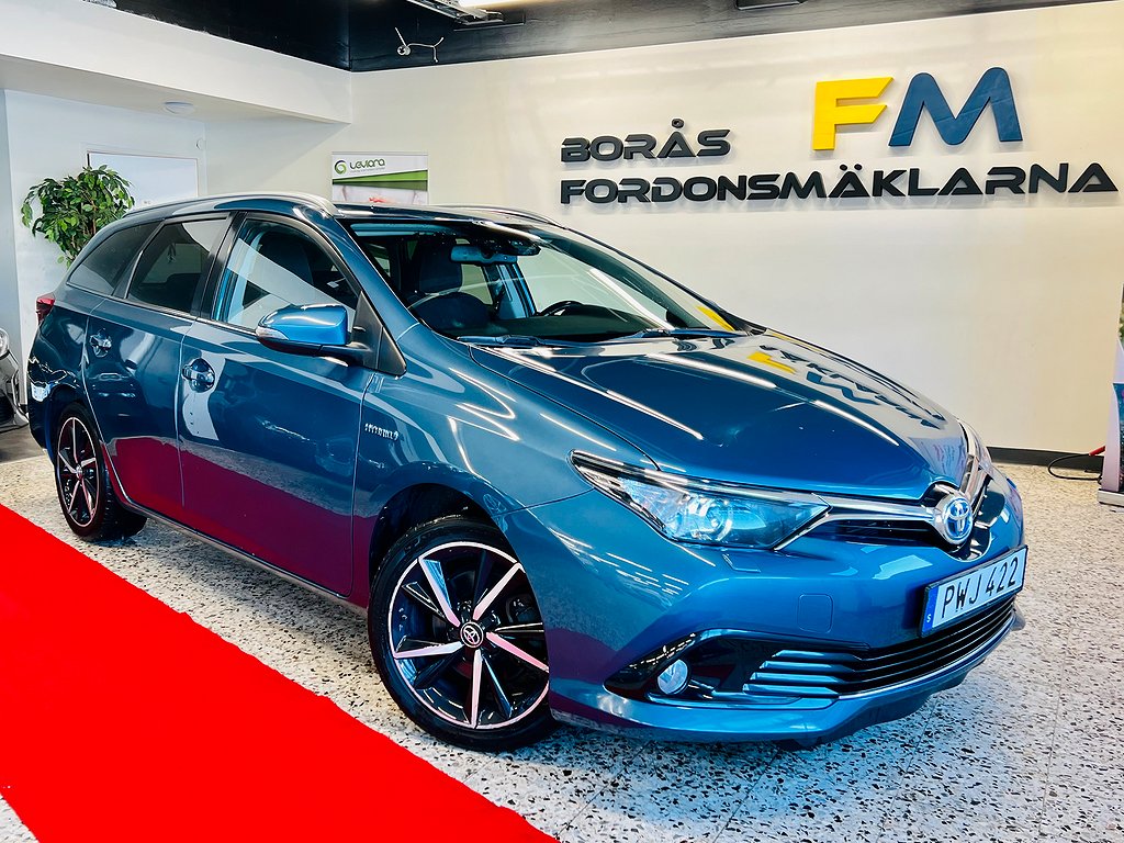 Toyota Auris Touring Sports Hybrid e-CVT Comfort Euro 6 136hk