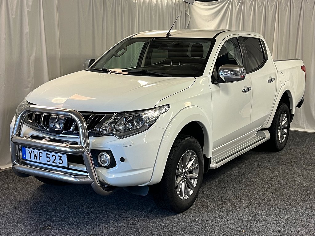 Mitsubishi L200 Dubbelhytt 2.4 AUT Backkamera DRAG 4WD 