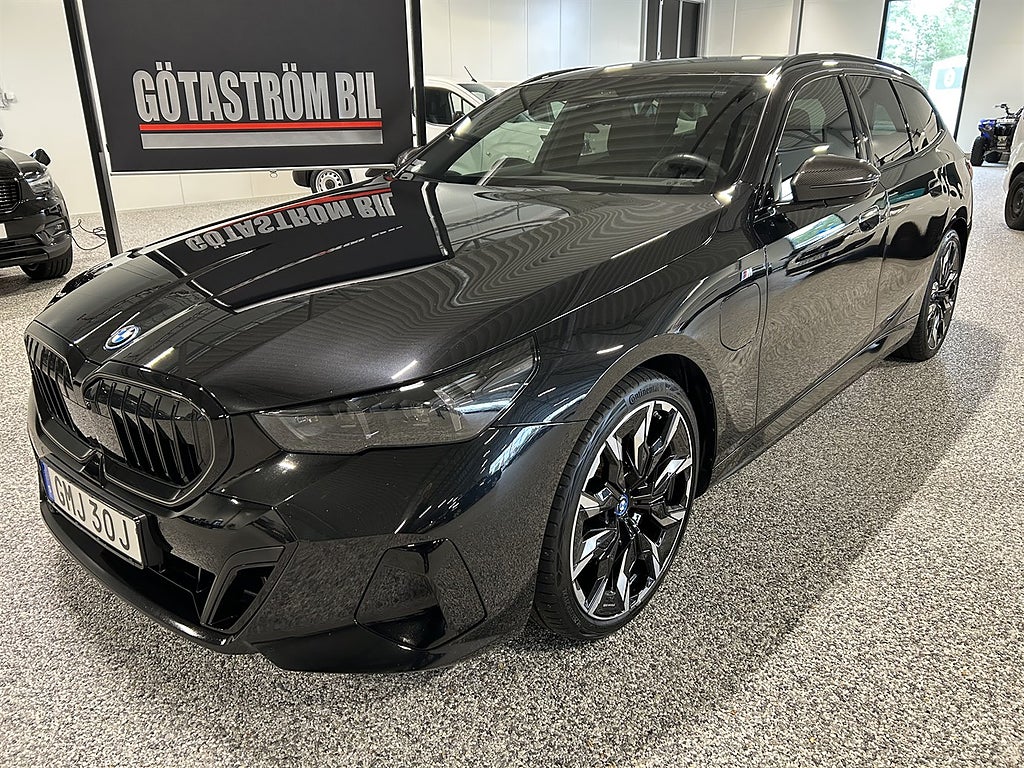 BMW 550 e xDrive Touring M-Sport 490hk /Vhjul,Fin utr
