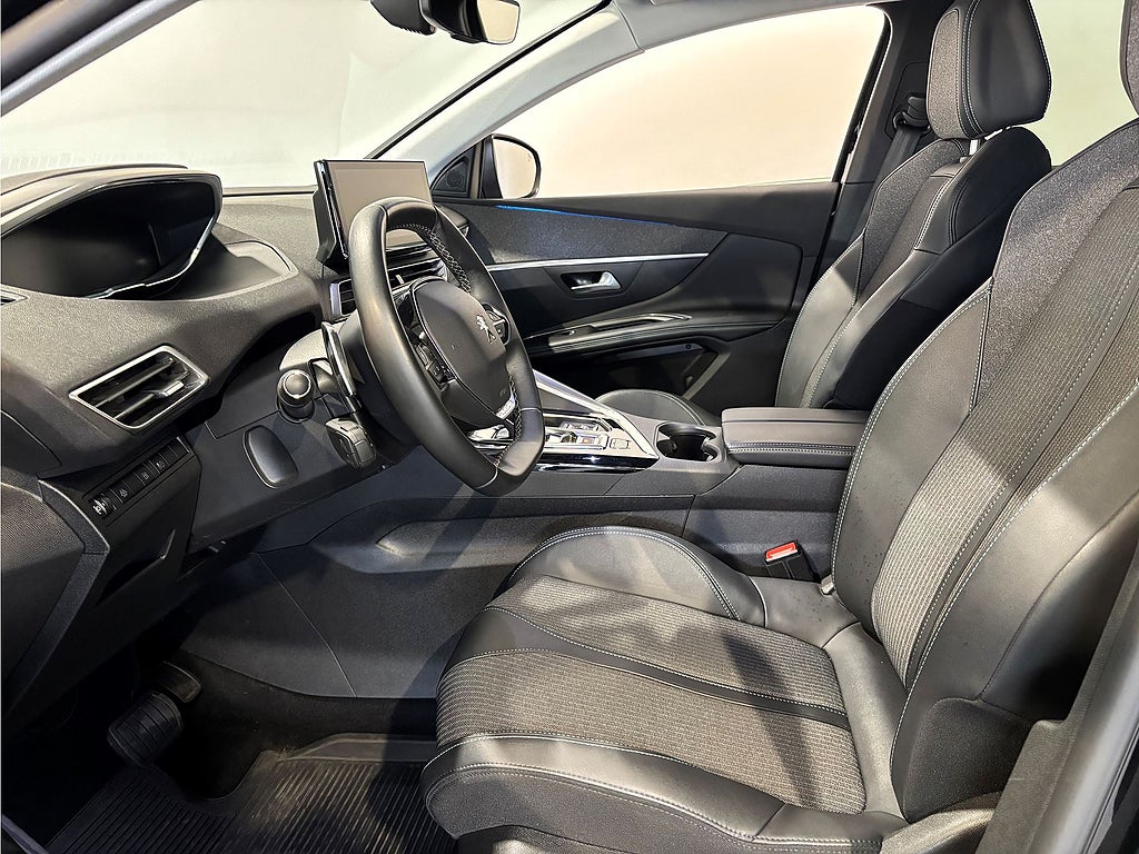 Bild på Peugeot 3008 Allure Hybrid4 300hk Aut AWD - B-KAMERA, NAVI