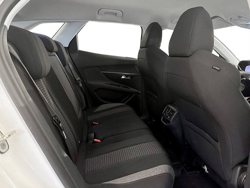 Bild på Peugeot 3008 Active 1.6 BHDi 120hk Aut - P-SENSOR BAK