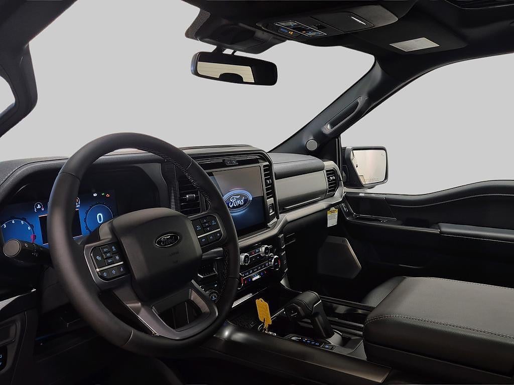 Ford F-150 LARIAT Black Edition Supercrew 5.0 V8