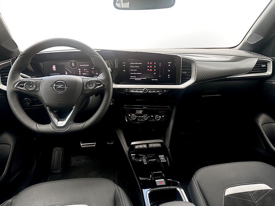 Bild på Opel Mokka Ultimate 1.2 Turbo 130hk Aut B-KAMERA CARPLAY