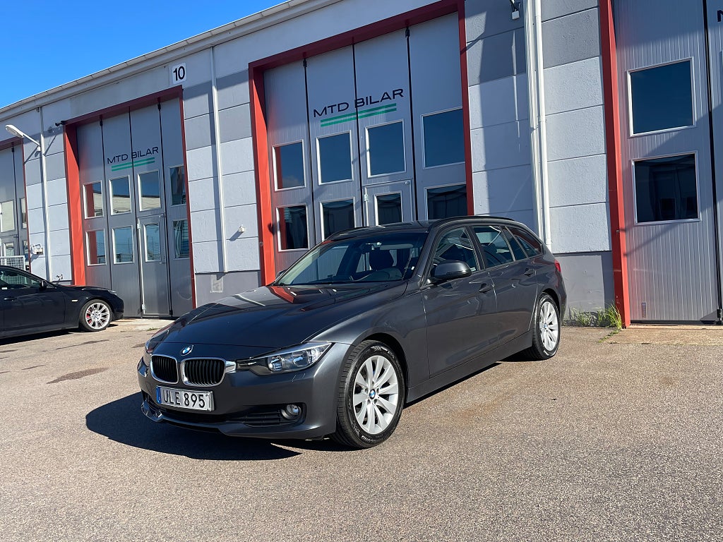 BMW 320 d 184hk Touring Dragkrok Svensksåld Rattvärme