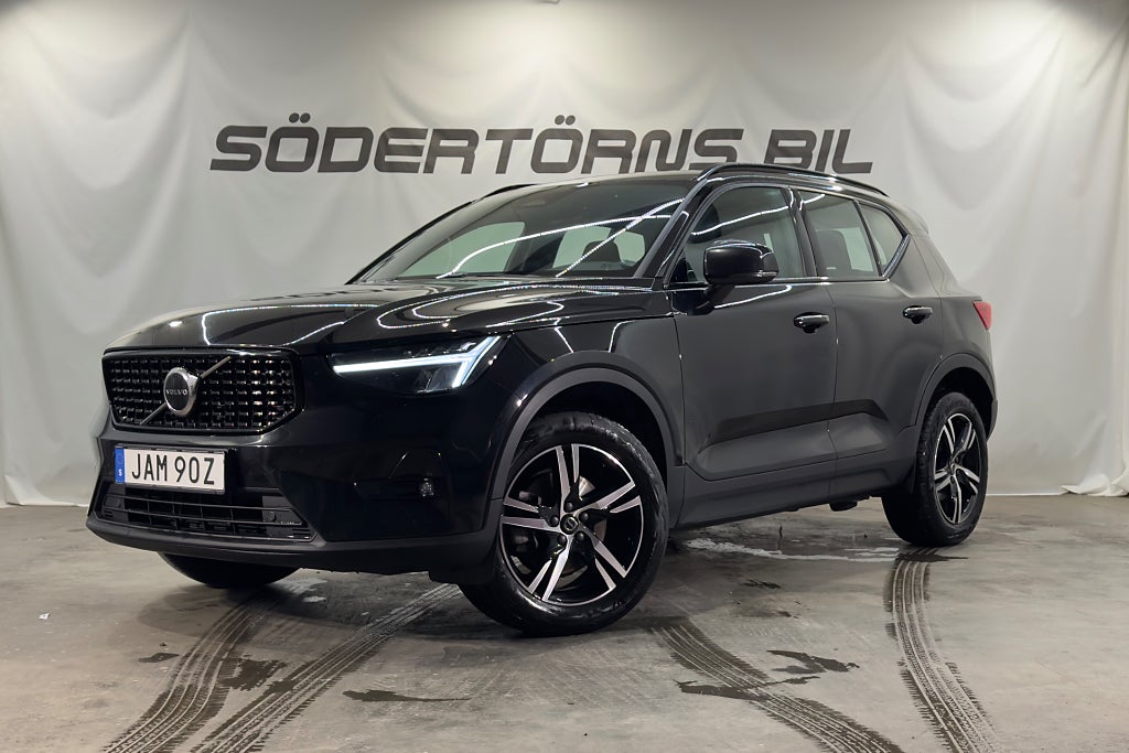 Volvo XC40 B3 PLUS DARK DRAG KAMERA GOOGLE MOMSBIL