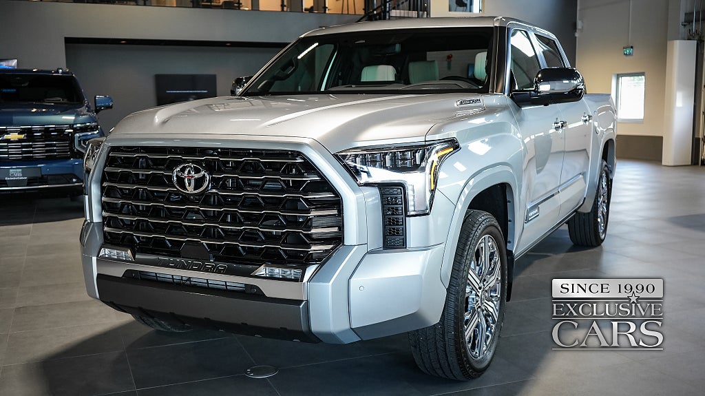 Toyota Tundra CAPSTONE Hybrid CrewMax 3.5L V6 4WD 437 HK / HEMMA!