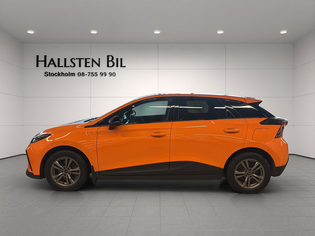 MG 4 Electric Long Range 64 kWh 204Hk Luxury 360° Svensksåld