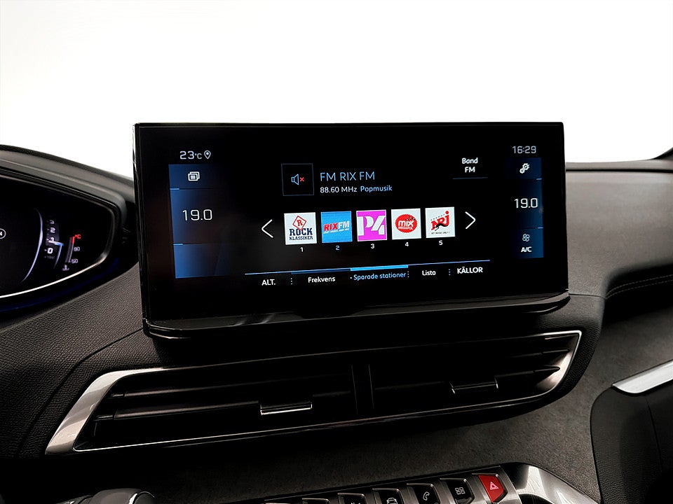 Bild på Peugeot 3008 GT 1.2 PT 130hk Aut B-KAMERA CARPLAY