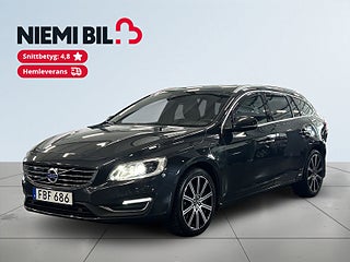 Volvo V60 D5 Plug-in Hybrid AWD Summum Navi/Pvärm/Skinn/BT/Drag
