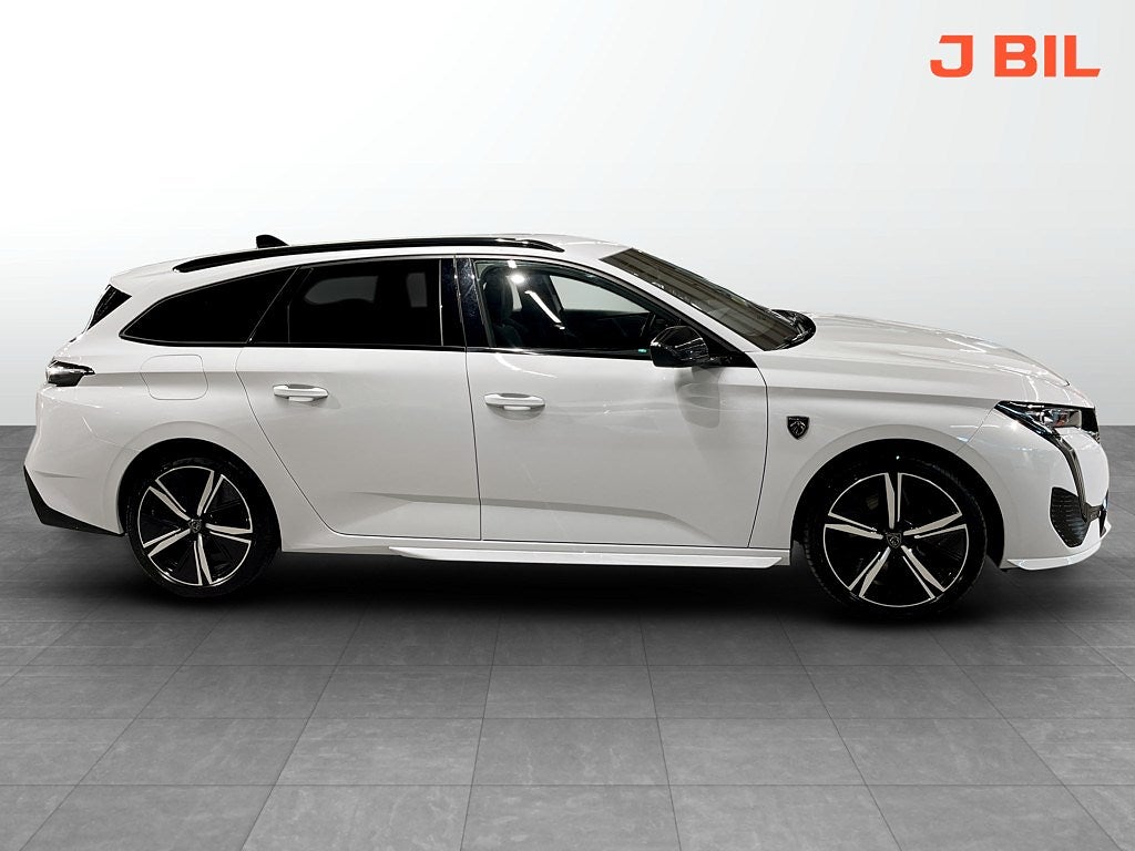 Bild på Peugeot 308 SW GT 1.2 PT 130hk Aut - ELSTOL,360-KAMERA