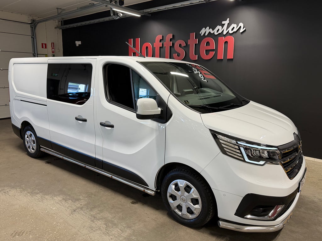 Renault trafic Skåpbil 3.0t 2.0 Blue dCi 150 /6-sitss / B-Kam/Moms