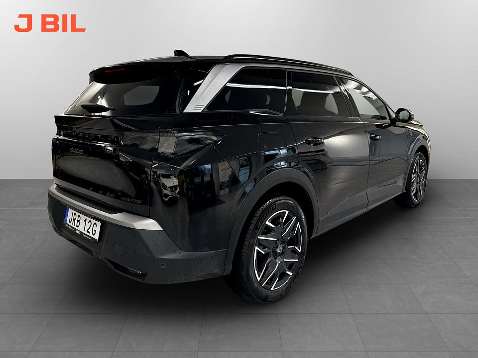 Bild på Peugeot 5008 GT Hybrid 145hk Aut 7-SITS B-KAMERA CARPLAY