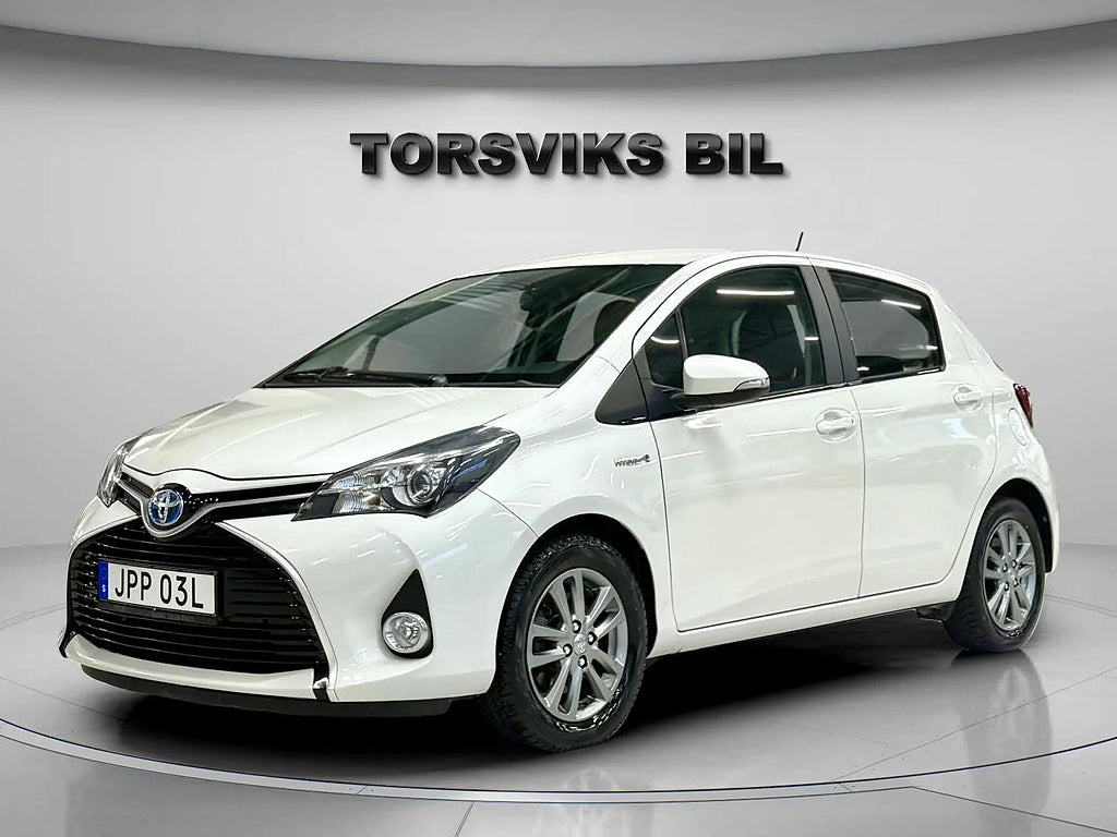 Toyota Yaris Hybrid e-CVT 101hk - miniatyr 2