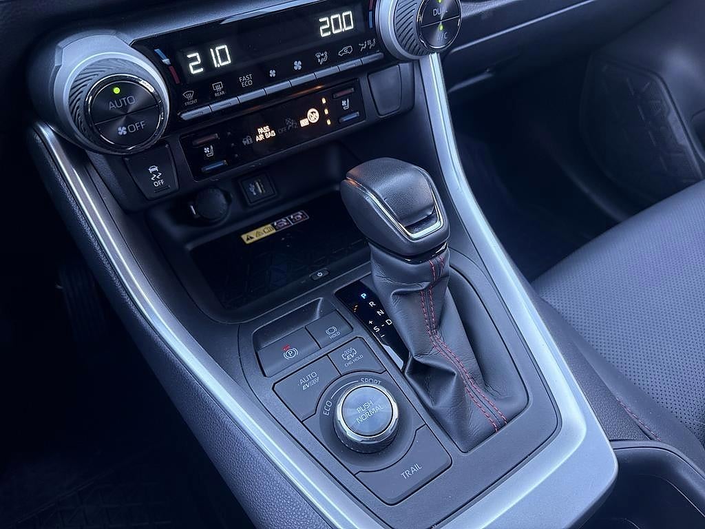 Toyota RAV4 2025 - miniatyr 18