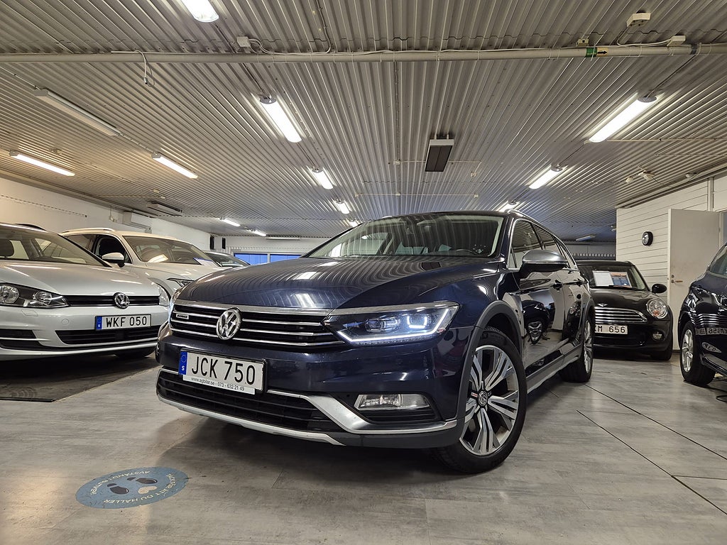 Volkswagen Passat Alltrack GTS 2.0 TDI 240hk 4M Värmare Drag 1.Ägare