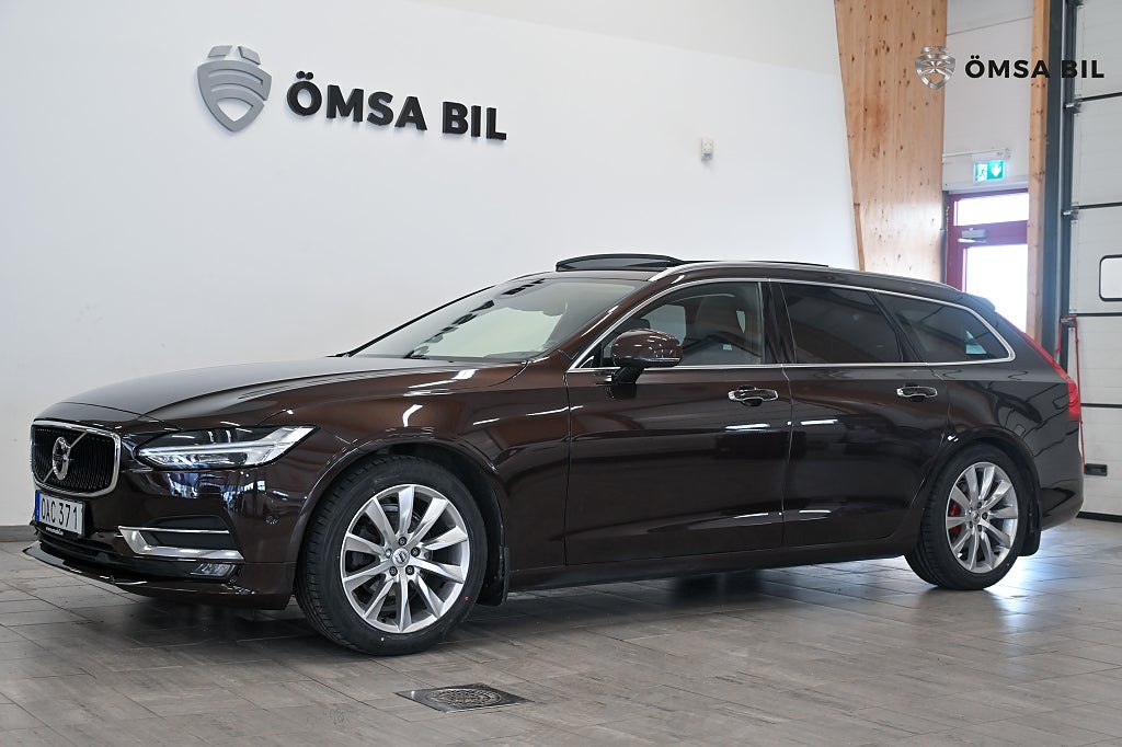 Volvo V90 D4  Momentum Panorama Navi 360 BLIS Carplay Drag 190hk