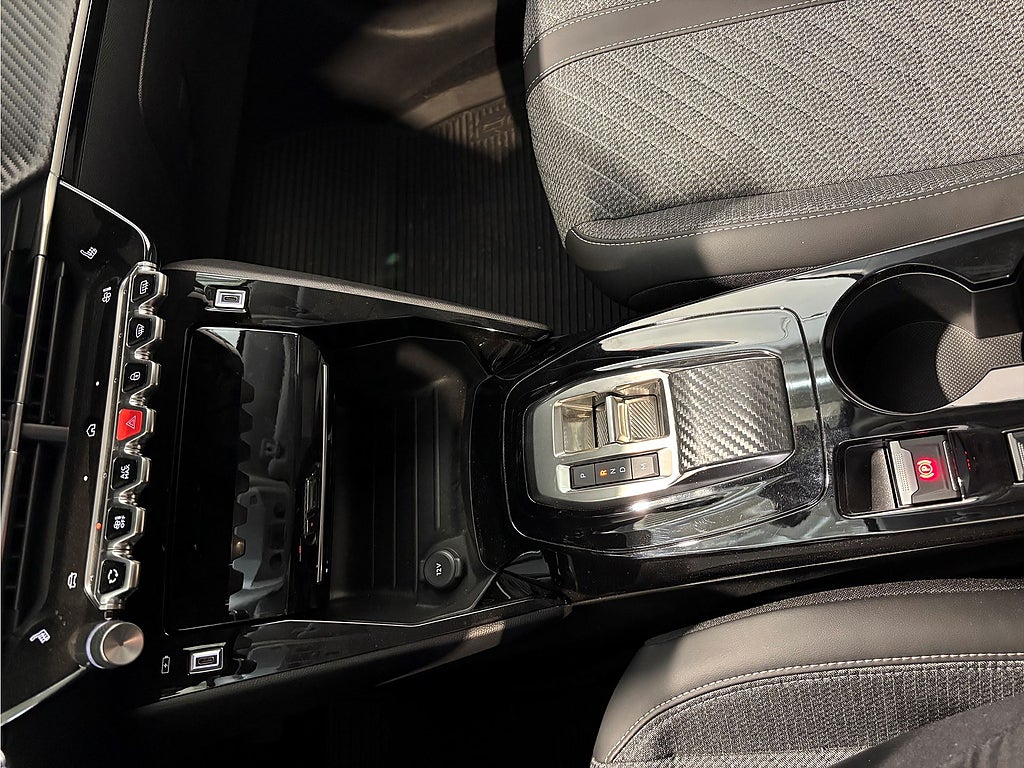 Bild på Peugeot 208 Hybrid Allure 100hk Aut - DEMO