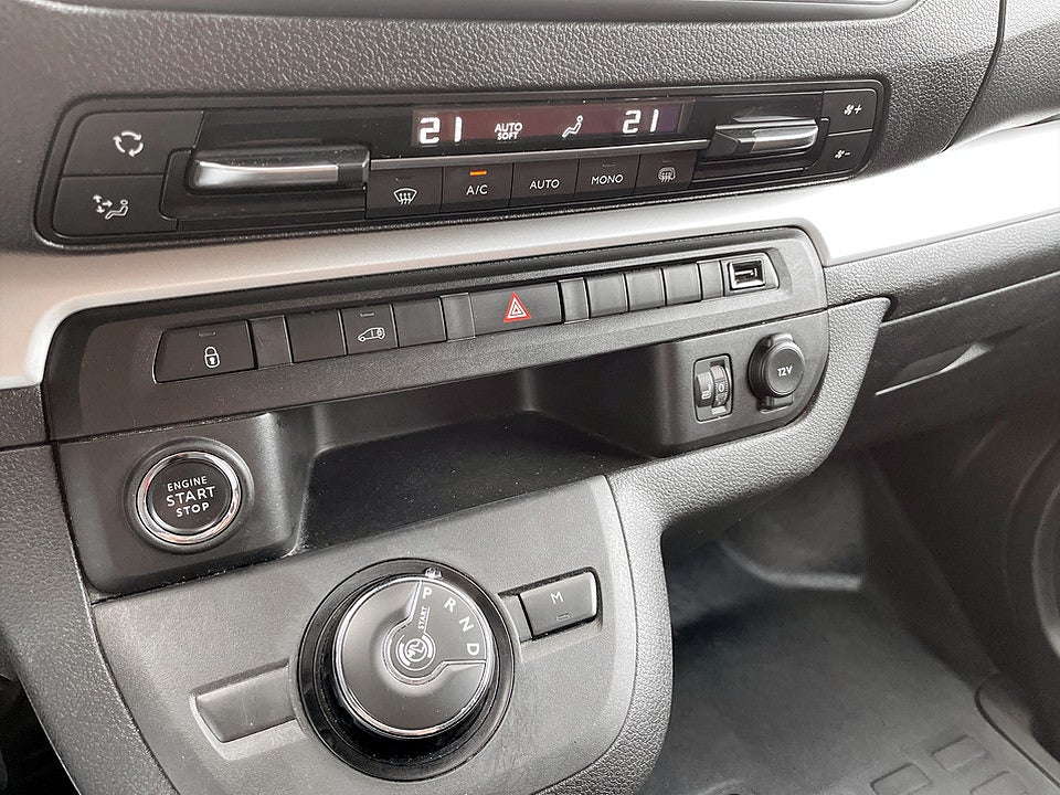 Bild på Citroën Jumpy Business Premium 2.0 BHDi 145hk Aut L3 WEBASTO B-KAMERA