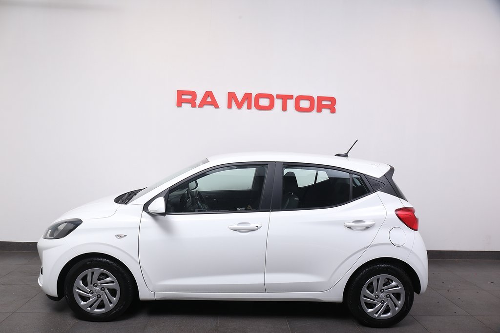 Hyundai i10 1,0 67hk Essential 5-D CarPlay Bluetooth 2021