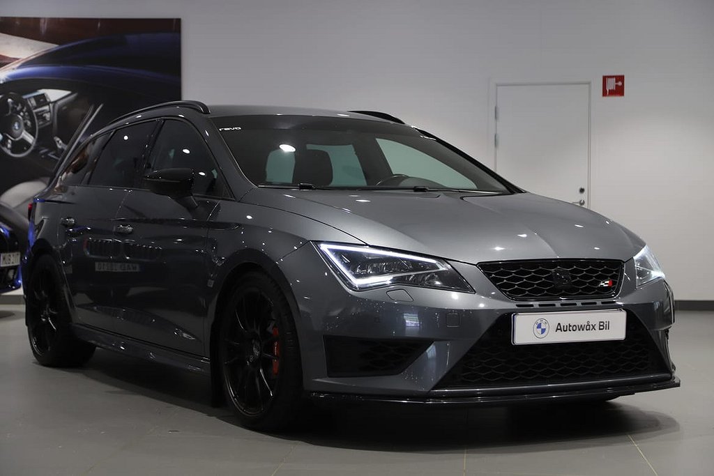 Seat Cupra León ST Revo optimerad / 420hk / OZ / Läderklädsel