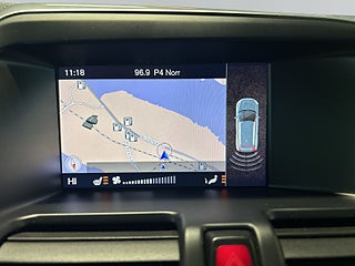 Volvo XC60 D4 AWD Aut Summum Dvärm/Skinn/SoV/BLIS/Ad.Fhåll/Navi