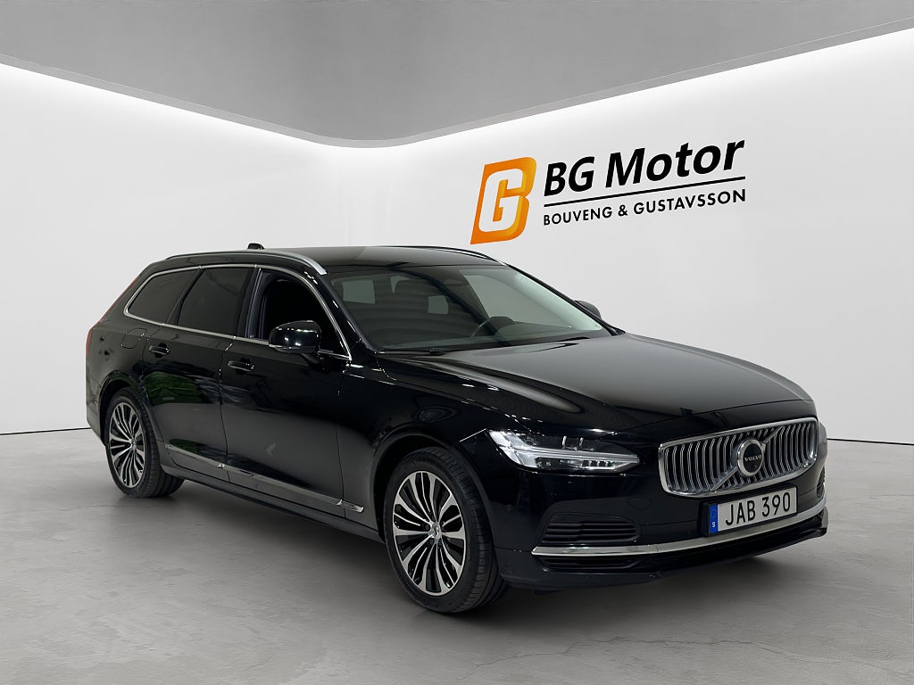 Volvo V90 Recharge T6 AWD 18,8kWh Aut/Drag/Värmare/360 kamera